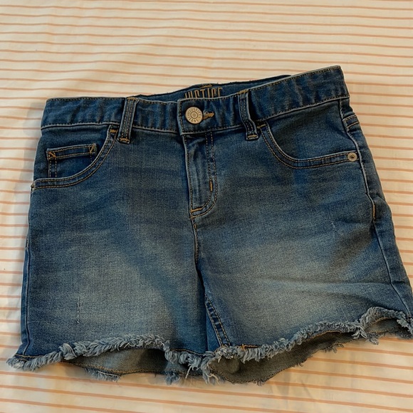 A set of shorts for a girls or fragile woman - Picture 4 of 10